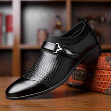 Load image into Gallery viewer, New Brand Men Formal Shoes