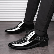 Load image into Gallery viewer, 2019 Office Men Dress Shoes Men Formal Shoes Leather