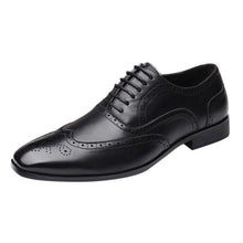 Load image into Gallery viewer, New Arrival Retro Bullock Design Men Classic Business Formal Shoes